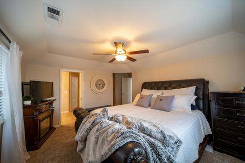3331 E Sycamore Ave, Visalia, CA 93292 photo 32