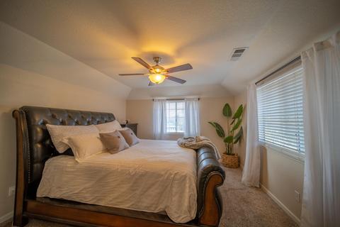 3331 E Sycamore Ave, Visalia, CA 93292 photo 31