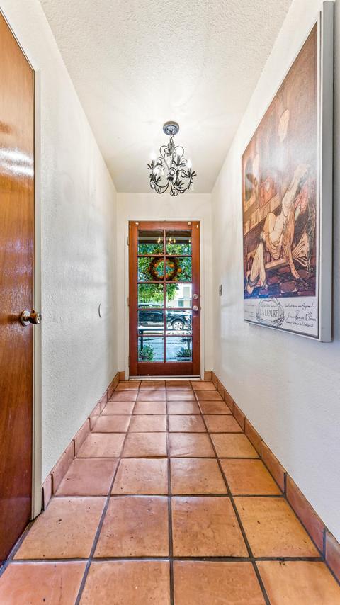 709 Westwood Dr, Exeter, CA 93221 photo 5