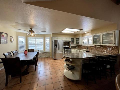 1229 E Sequoia Dr, Dinuba, CA 93618 photo 4