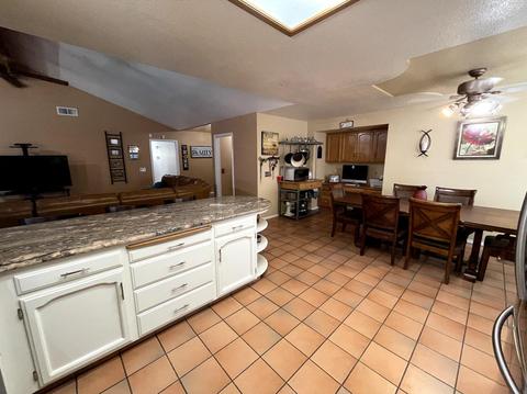 1229 E Sequoia Dr, Dinuba, CA 93618 photo 7