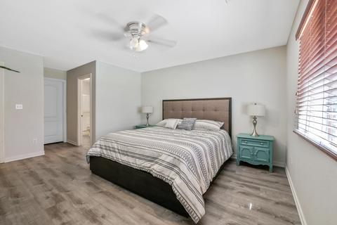 3825 E Hillcrest Ave, Visalia, CA 93292 photo 23