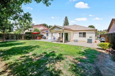 3825 E Hillcrest Ave, Visalia, CA 93292 photo 28