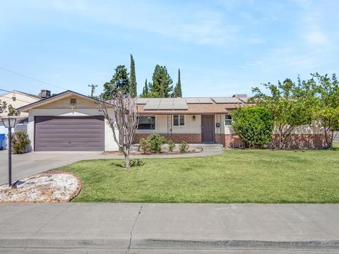 1160 Cypress Ln, Lemoore, CA 93245 photo 1