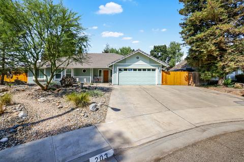 203 Hampton Ct, Exeter, CA 93221 photo 3