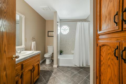 203 Hampton Ct, Exeter, CA 93221 photo 18