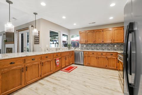 203 Hampton Ct, Exeter, CA 93221 photo 15