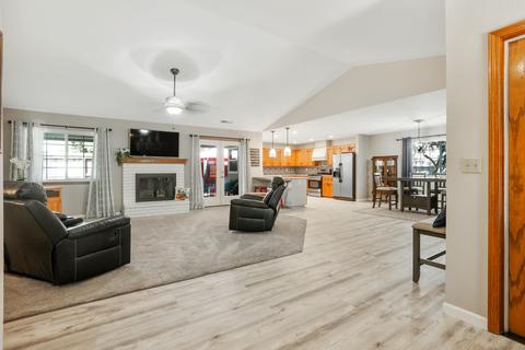 203 Hampton Ct, Exeter, CA 93221 photo 6