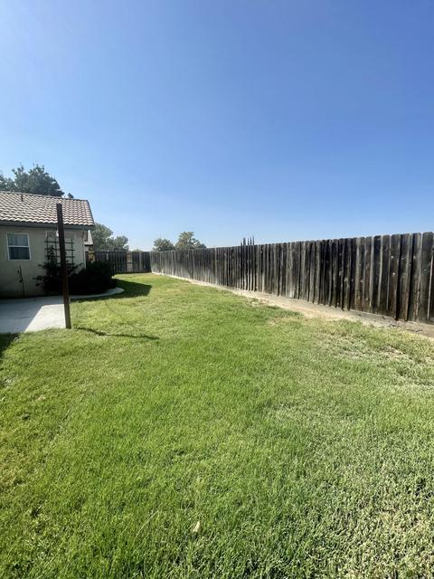 1010 Makenna St, Lemoore, CA 93245 photo 47