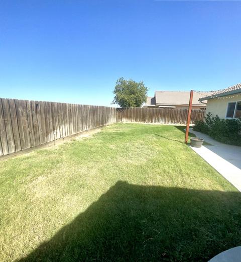 1010 Makenna St, Lemoore, CA 93245 photo 42