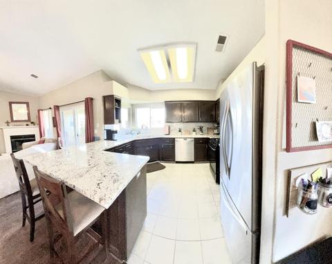 1010 Makenna St, Lemoore, CA 93245 photo 17