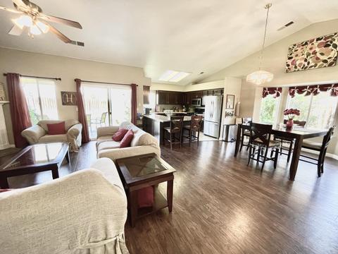1010 Makenna St, Lemoore, CA 93245 photo 14