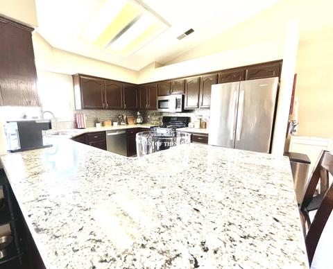 1010 Makenna St, Lemoore, CA 93245 photo 12