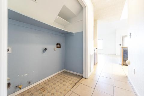 619 E Harold, Visalia, CA 93292 photo 15