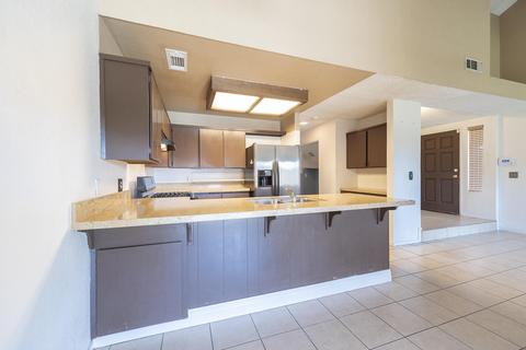 619 E Harold, Visalia, CA 93292 photo 9