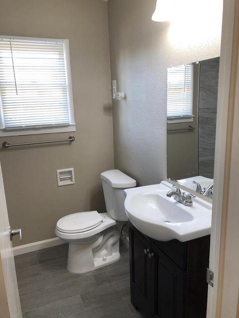 1120 N E St, Tulare, CA 93274 photo 14