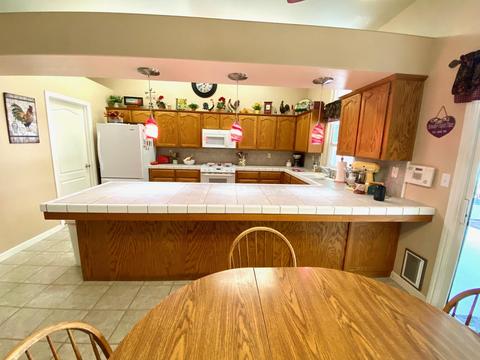 2416 E Harter Ct, Visalia, CA 93292 photo 6