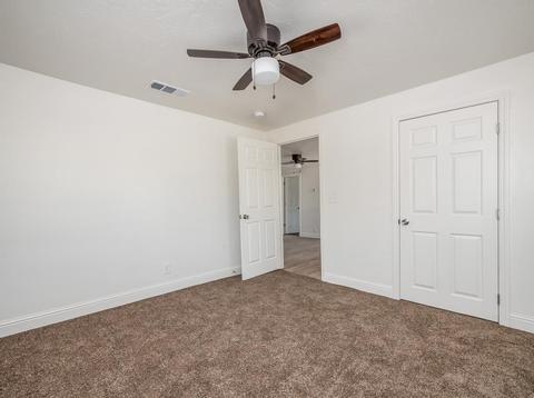 417 E 3rd St, Hanford, CA 93230 photo 14