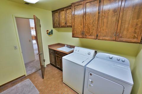 2319 E Harvard Ct, Visalia, CA 93292 photo 37