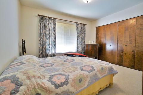 2319 E Harvard Ct, Visalia, CA 93292 photo 33
