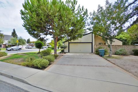 2319 E Harvard Ct, Visalia, CA 93292 photo 4
