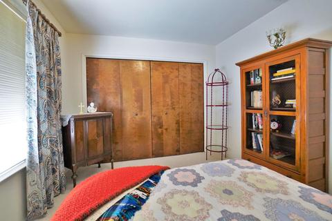 2319 E Harvard Ct, Visalia, CA 93292 photo 35