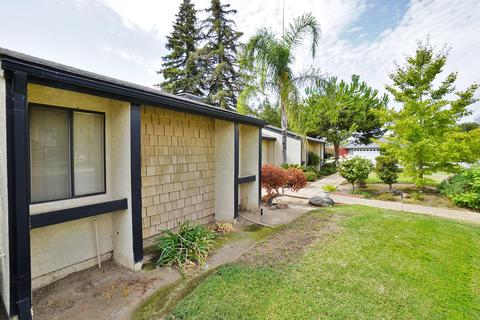 2319 E Harvard Ct, Visalia, CA 93292 photo 9