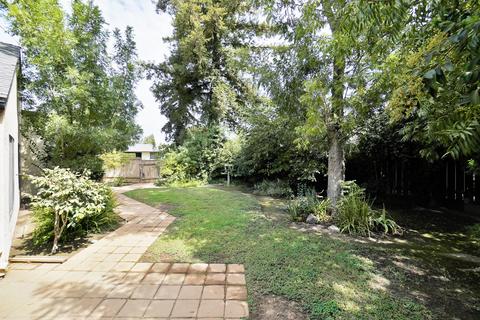 2319 E Harvard Ct, Visalia, CA 93292 photo 60
