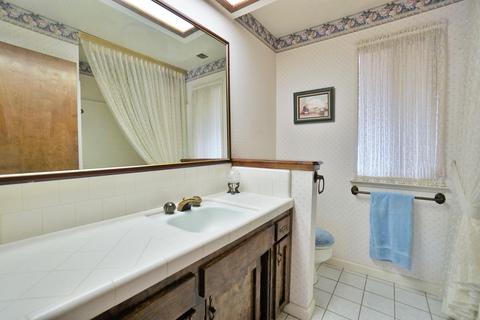 2319 E Harvard Ct, Visalia, CA 93292 photo 42