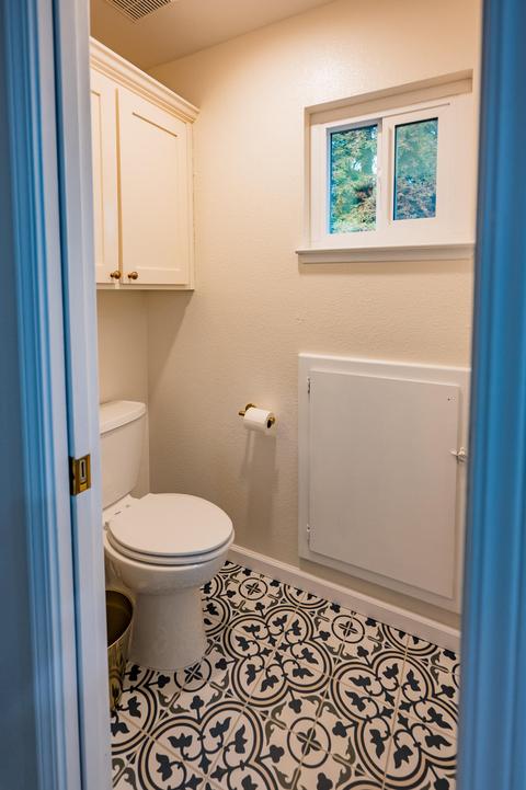 1638 S Exeter Ct, Visalia, CA 93292 photo 14