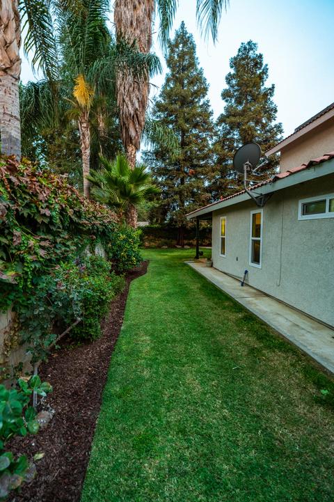 1638 S Exeter Ct, Visalia, CA 93292 photo 36