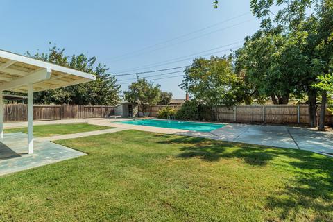 1055 Laurel Ln, Lemoore, CA 93245 photo 23
