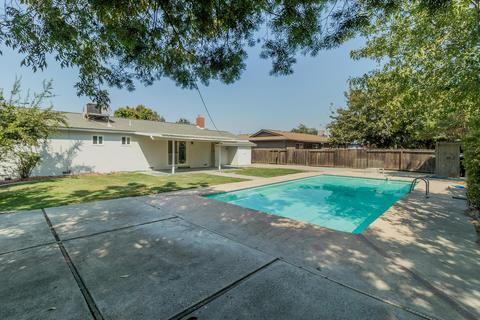 1055 Laurel Ln, Lemoore, CA 93245 photo 24