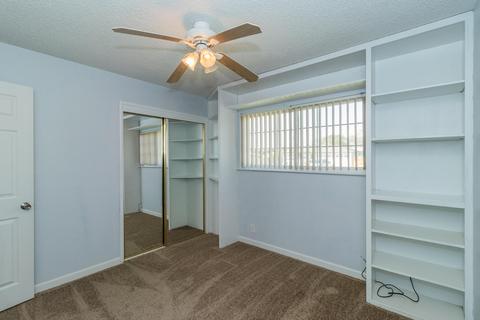 1055 Laurel Ln, Lemoore, CA 93245 photo 18