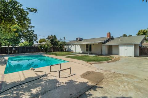 1055 Laurel Ln, Lemoore, CA 93245 photo 25