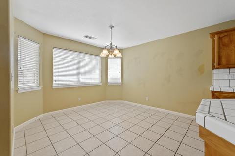 165 Mitchell Ave, Tulare, CA 93274 photo 18