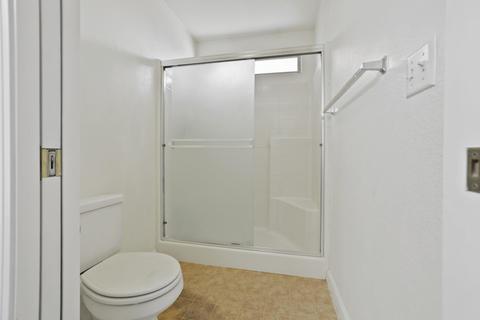 165 Mitchell Ave, Tulare, CA 93274 photo 33