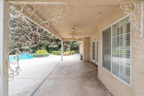 2304 E Center Ct, Visalia, CA 93292 photo 17