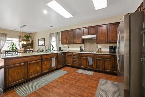 3013 S Maple St, Visalia, CA 93292 photo 23