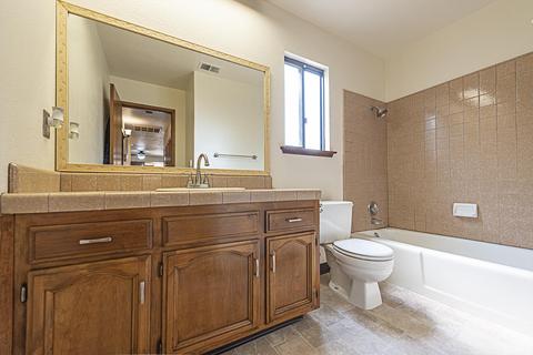 1805 E Oldtown Ct, Visalia, CA 93292 photo 25