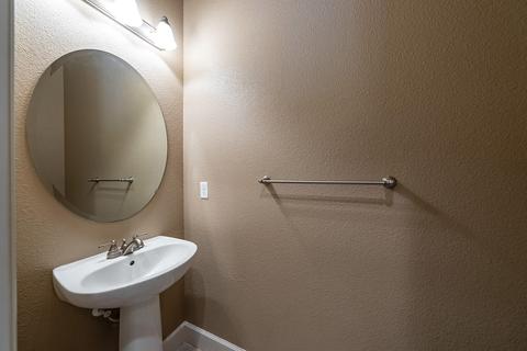1069 Columbus Way, Lemoore, CA 93245 photo 24