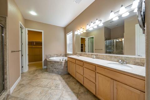 1069 Columbus Way, Lemoore, CA 93245 photo 17