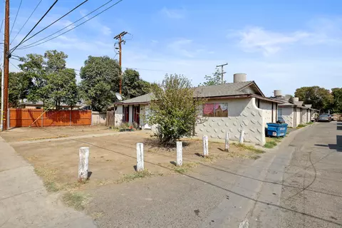 1130 N Mooney Blvd, Visalia, CA 93291 photo 3