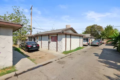 1130 N Mooney Blvd, Visalia, CA 93291 photo 5
