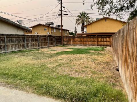 818 E Kaweah Ave, Visalia, CA 93292 photo 32