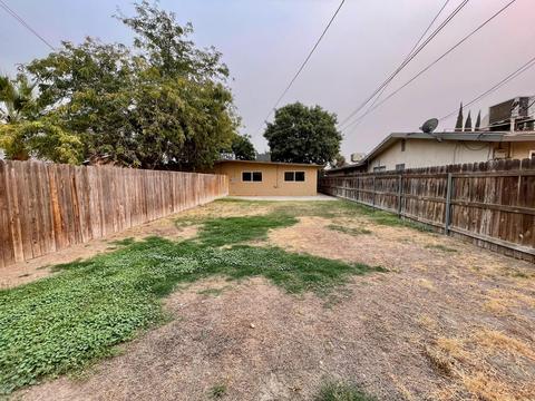 818 E Kaweah Ave, Visalia, CA 93292 photo 33