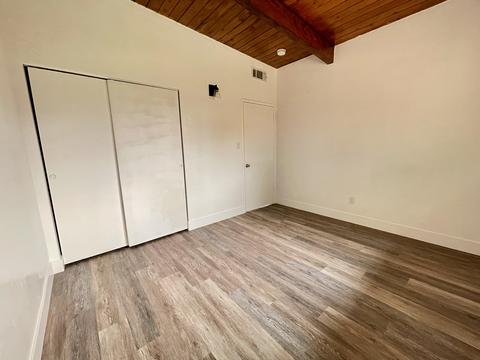 818 E Kaweah Ave, Visalia, CA 93292 photo 30