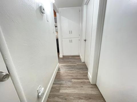 818 E Kaweah Ave, Visalia, CA 93292 photo 27