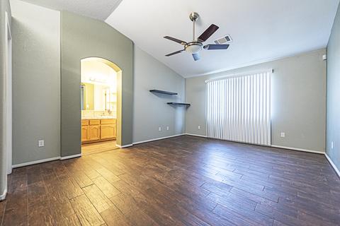 2348 E Cherry Ave, Visalia, CA 93292 photo 20