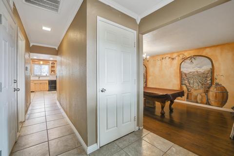 1712 E Parrish Ct, Visalia, CA 93292 photo 23